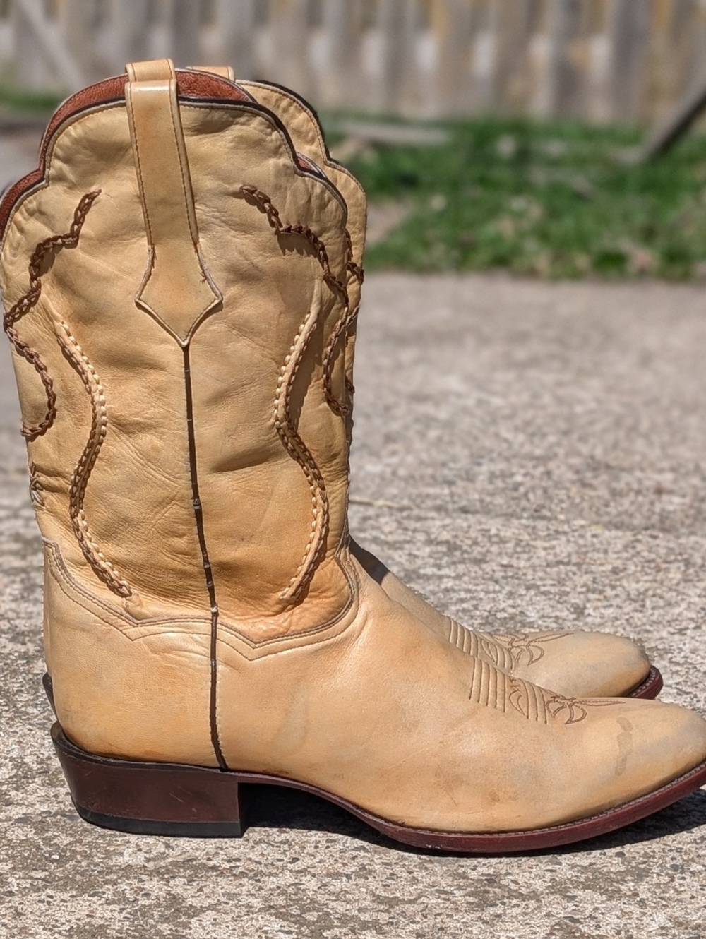 Dan Post Palamino Tan Leather Western Cowboy Boots Size 13 Men's Stitched Design - Picture 3 of 11